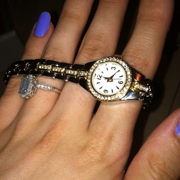 🚫Traded🚫Gold an silver stainless steel watch