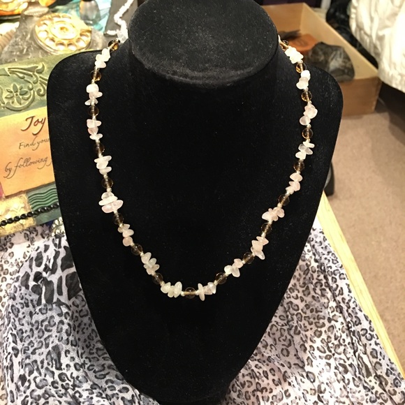 Handmade 18" Beaded Necklace - Picture 5 of 5