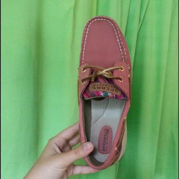 NEW Pink Sperry's. - Picture 2 of 3