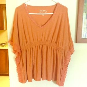 Selling a new, stylish shirt from Indonesia