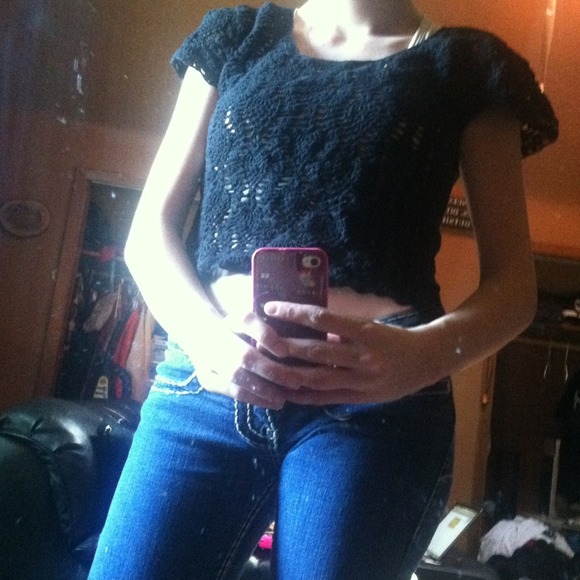 Cute knitted crop top