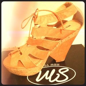 Tan Wedges