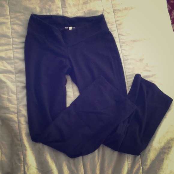 **SOLD IN BUNDLE** Yoga maternity pants