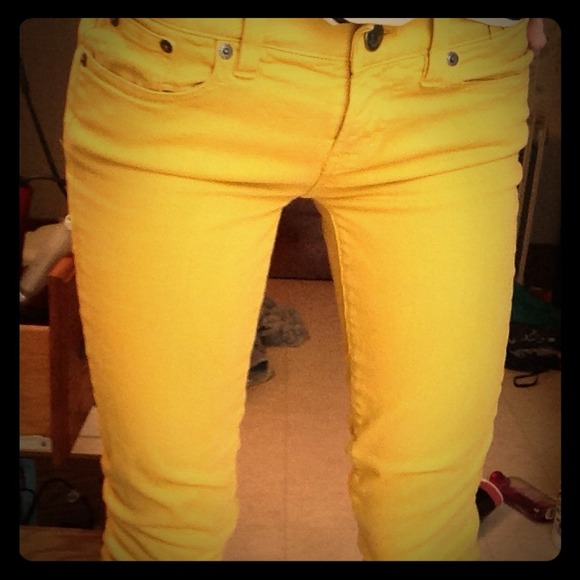 ✨Reserved✨J crew yellow ankle skinny jeans