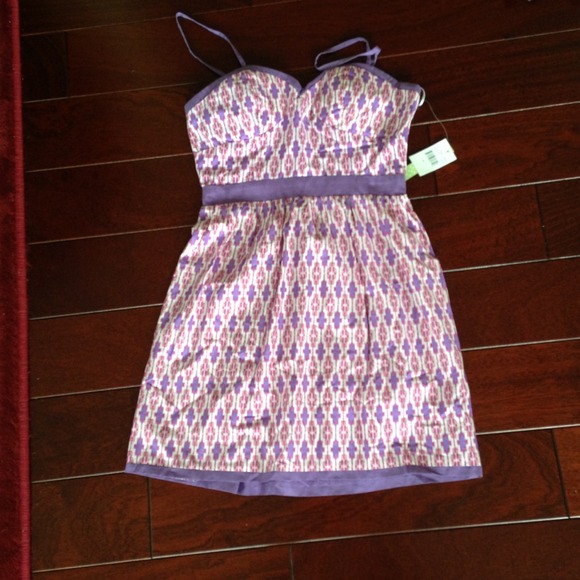 ❌SOLD❌ Retro looking, bright dress