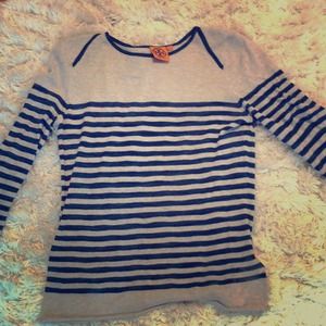 Size small Tory Burch light knit sweater