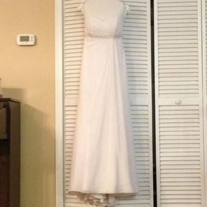 David's bridal wedding gown.