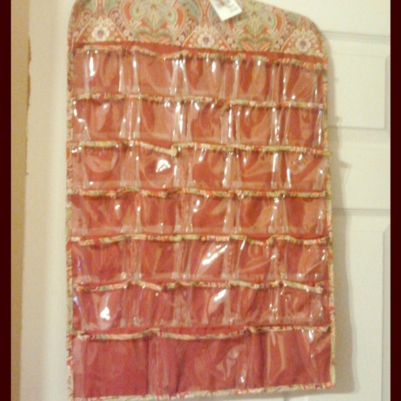 Over the door jewelry organizer ✨BRAND NEW✨