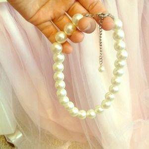Pearl necklace