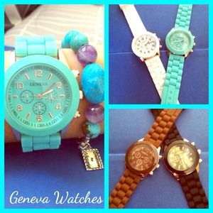 ❌SOLD❌Geneva Silicone Watch 💞Only Black💞