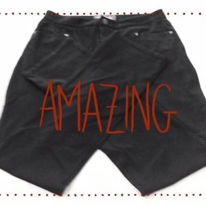 💥Reduced again!💥NYDJ black pants