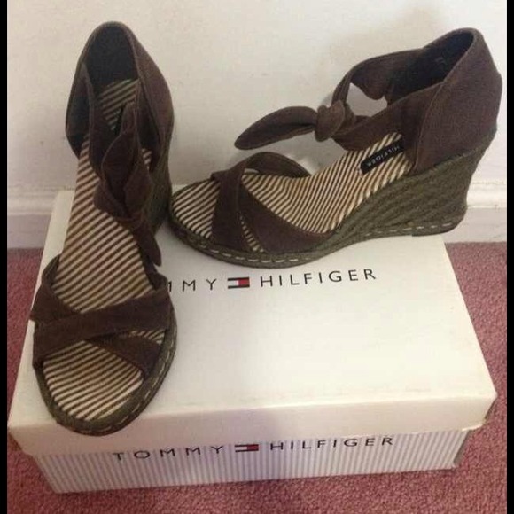 Tommy shoes