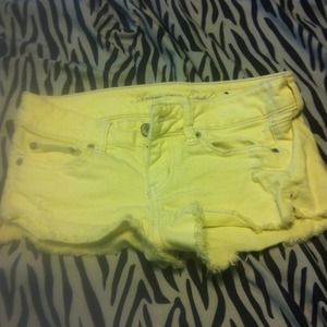 Pale yellow American Eagle jean shorts