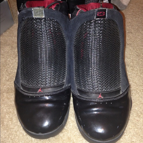💢SOLD💢Jordan 19 size 7y