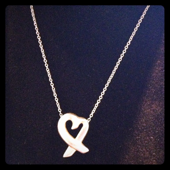 1 hour flash sale!!Tiffany Paloma Picasso necklace