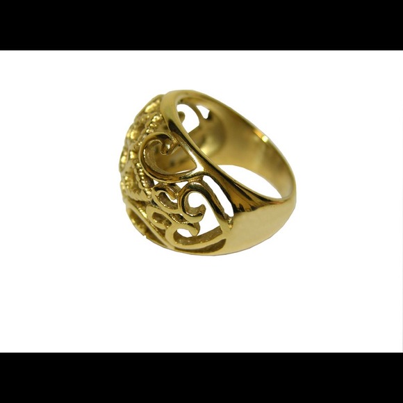 Stainless steel ring