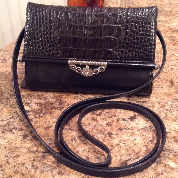 Brighton  Handbags - 👀Brighton Clutch Organizer/Wallet👀