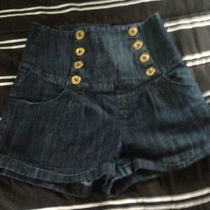 High rise shorts. Dark blue jean.
