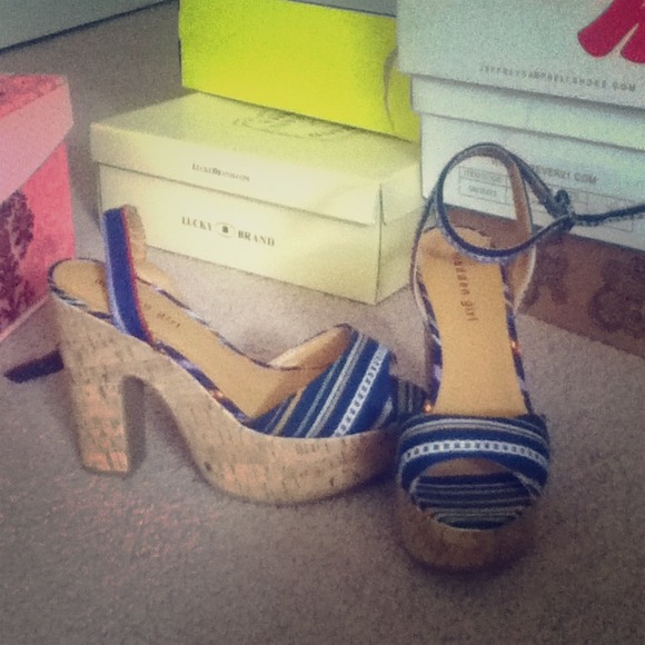 *****Sold****Madden girl heels size 7m