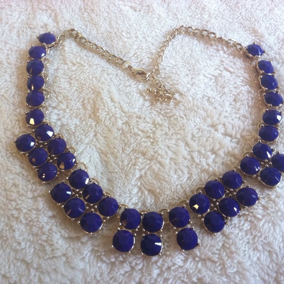 SOLD 💕Purple Statement Necklace💕