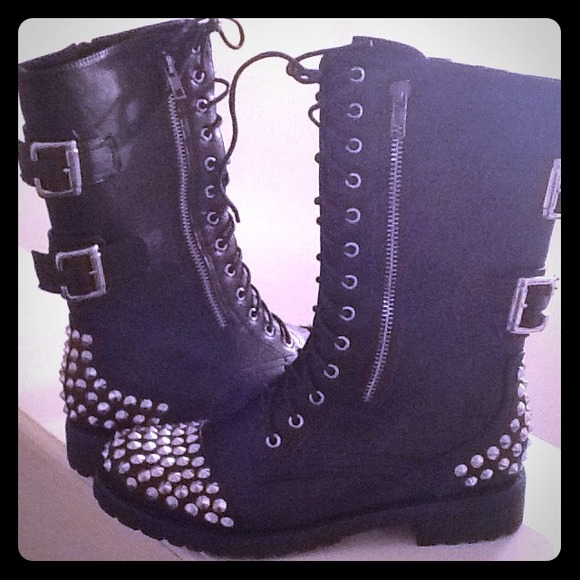 Black  spiked boots real cute ones