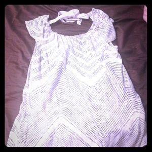 Shirt! Only worn twice! Looks brand new!