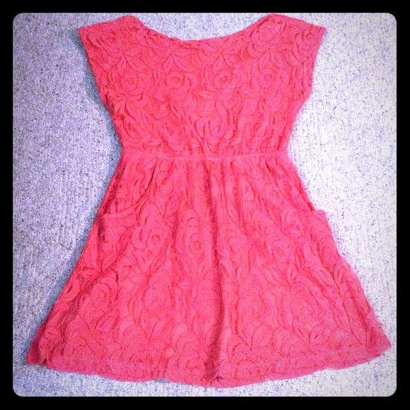 Coral Love, Fire Dress w/ Deep Back & Cutout $25!!