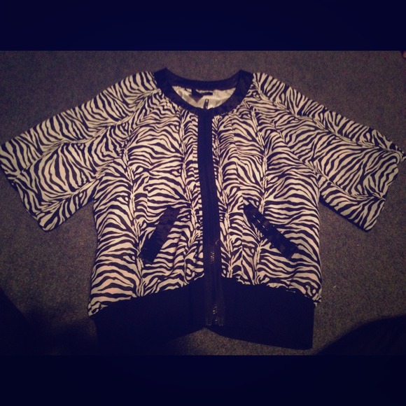 Make an offer👍Zebra jacket!