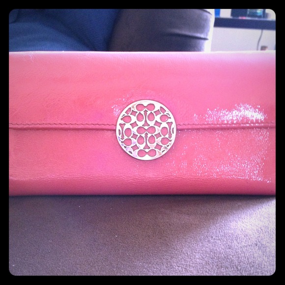 Authentic Coach Patent leather wallet!!