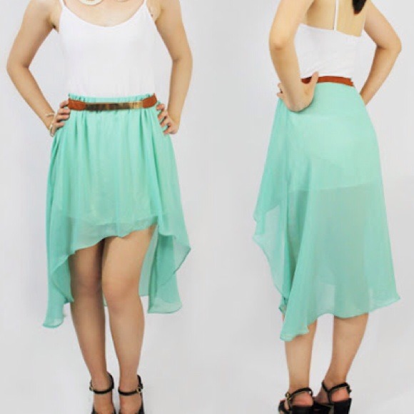 Reduced❗High low aqua skirt