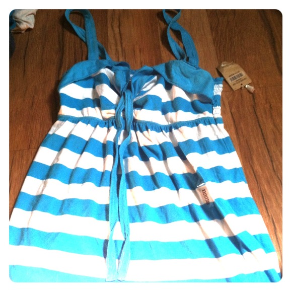 Blue tank from hollsiter!