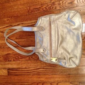 Authentic Marc Jacobs leather metallic handbag!