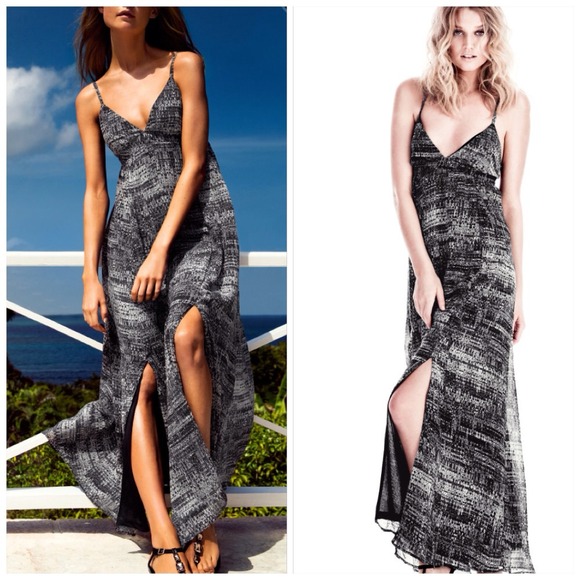 H&M Dresses & Skirts - H&M Maxi Dress