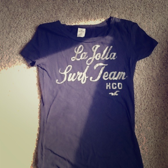 Hollister T-Shirt