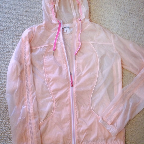 🚫sold in bundle Lululemon transparent jkt - Picture 4 of 4