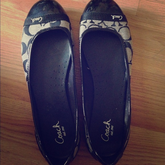 Authentic Coach Cecile 2 Flats