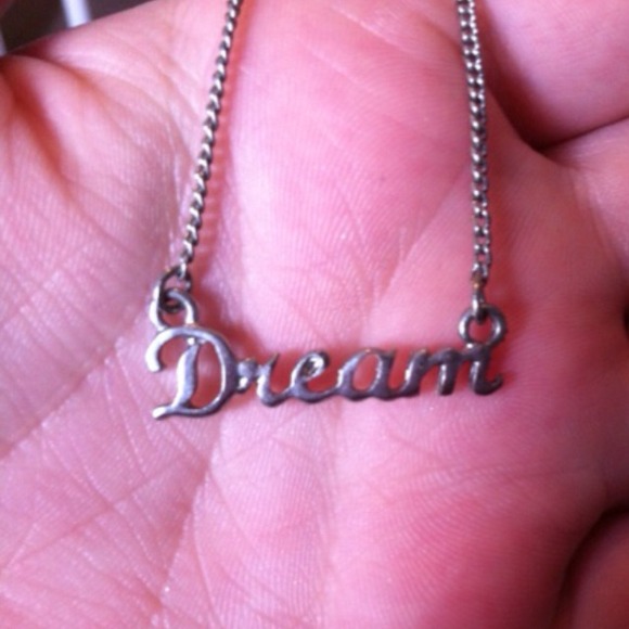 Forever 21 dream necklace