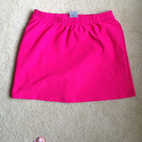 Nike tennis skirt