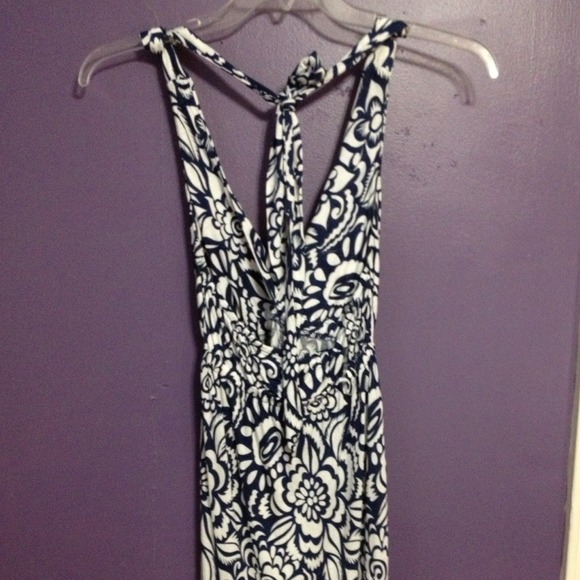 Sundress - Picture 2 of 2