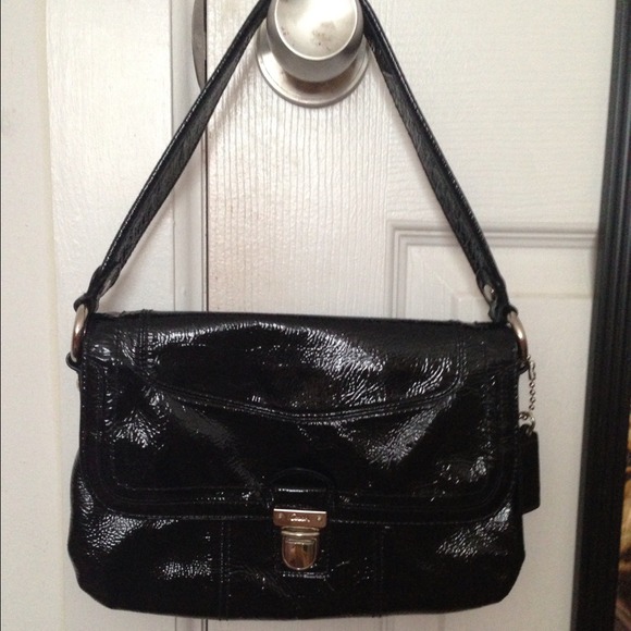 Reduce cross body  coach authentic bag