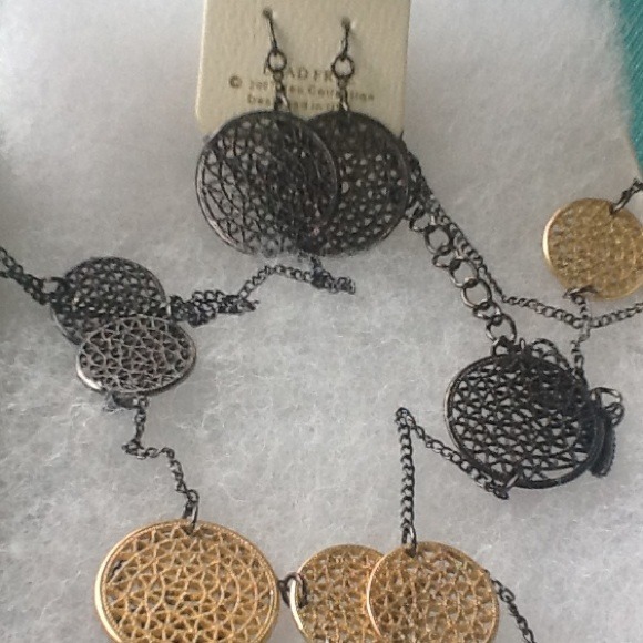 Necklace and earrings