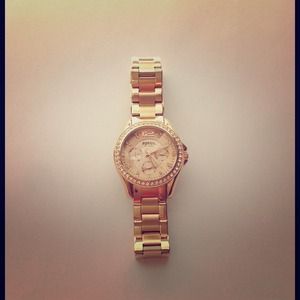 Woman's rose gold fossil watch like new
