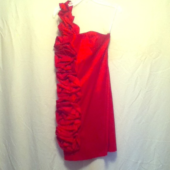 Red party dress