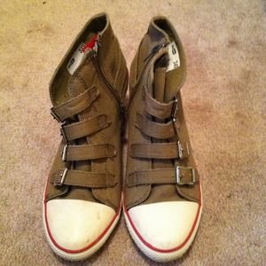 Brown and white wedges