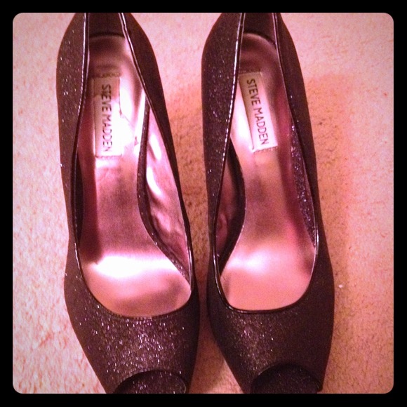 !reduced! Steve Madden  Peep-Toe Heels