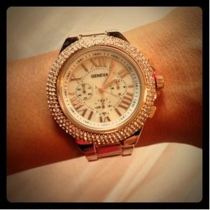 Brand new Geneva watch! Ross gold