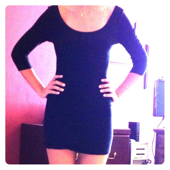 ✨Classic Off the Shoulder Black Dress✨