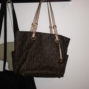 Mk authentic purse
