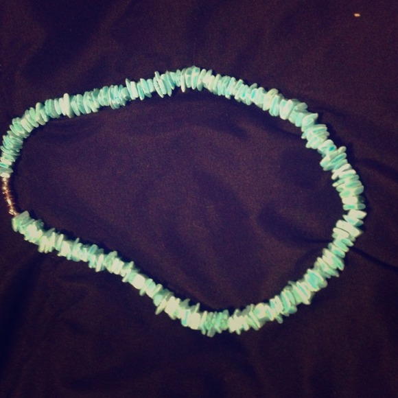 Blue surfer neckless. - Picture 1 of 1