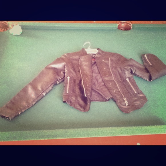 Black Leathered Jacket  NEW! - Picture 1 of 3